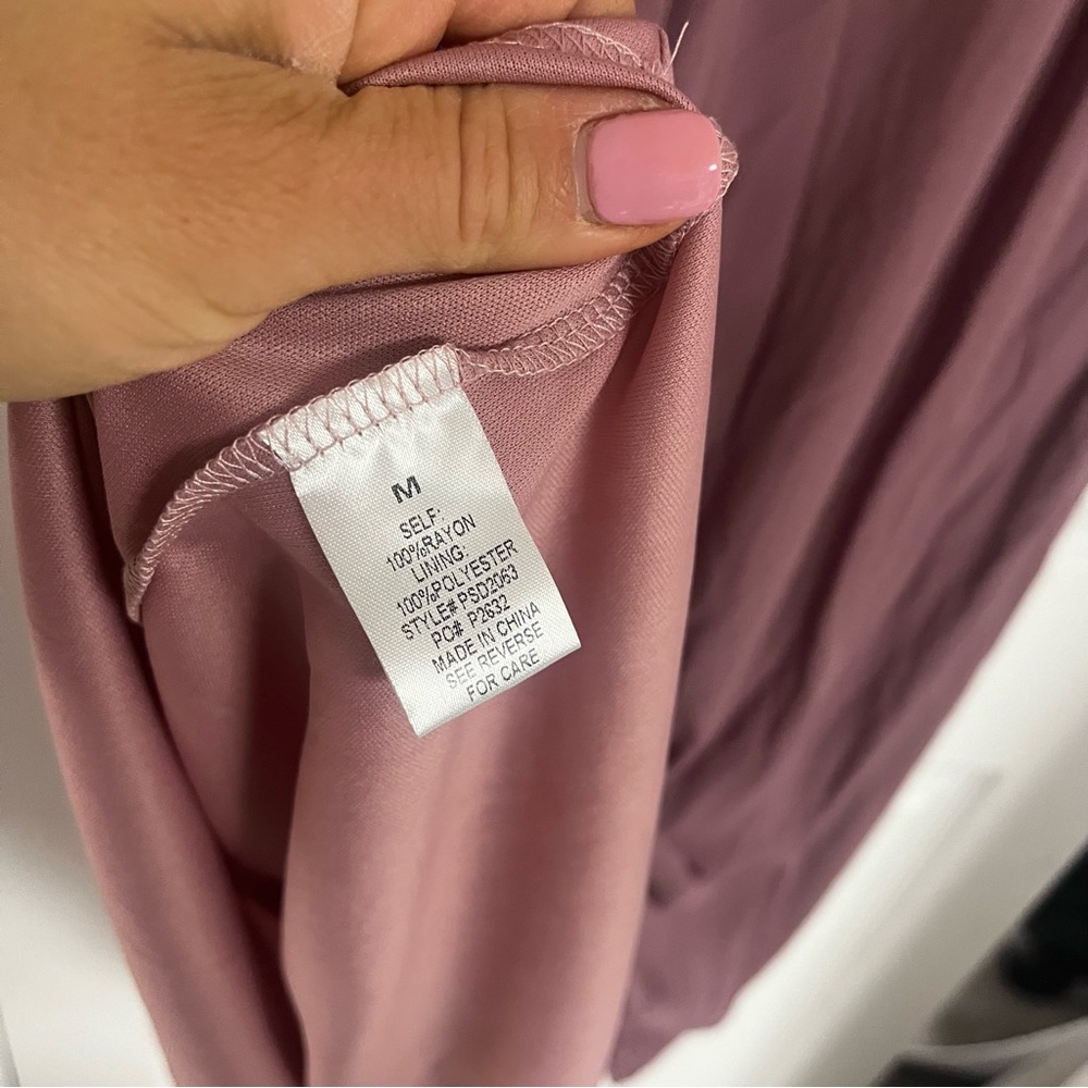 Piper & Scoot Mauve V-Neck Pocketed Maxi Dress Size Medium - Picture 7 of 7